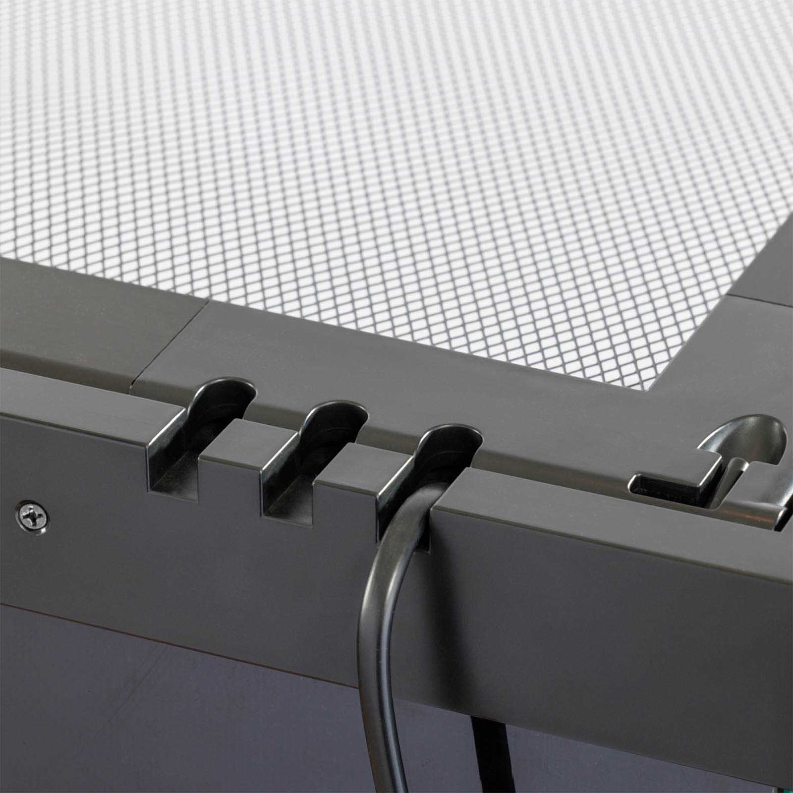 Mockup_Vista_Feat_Cables